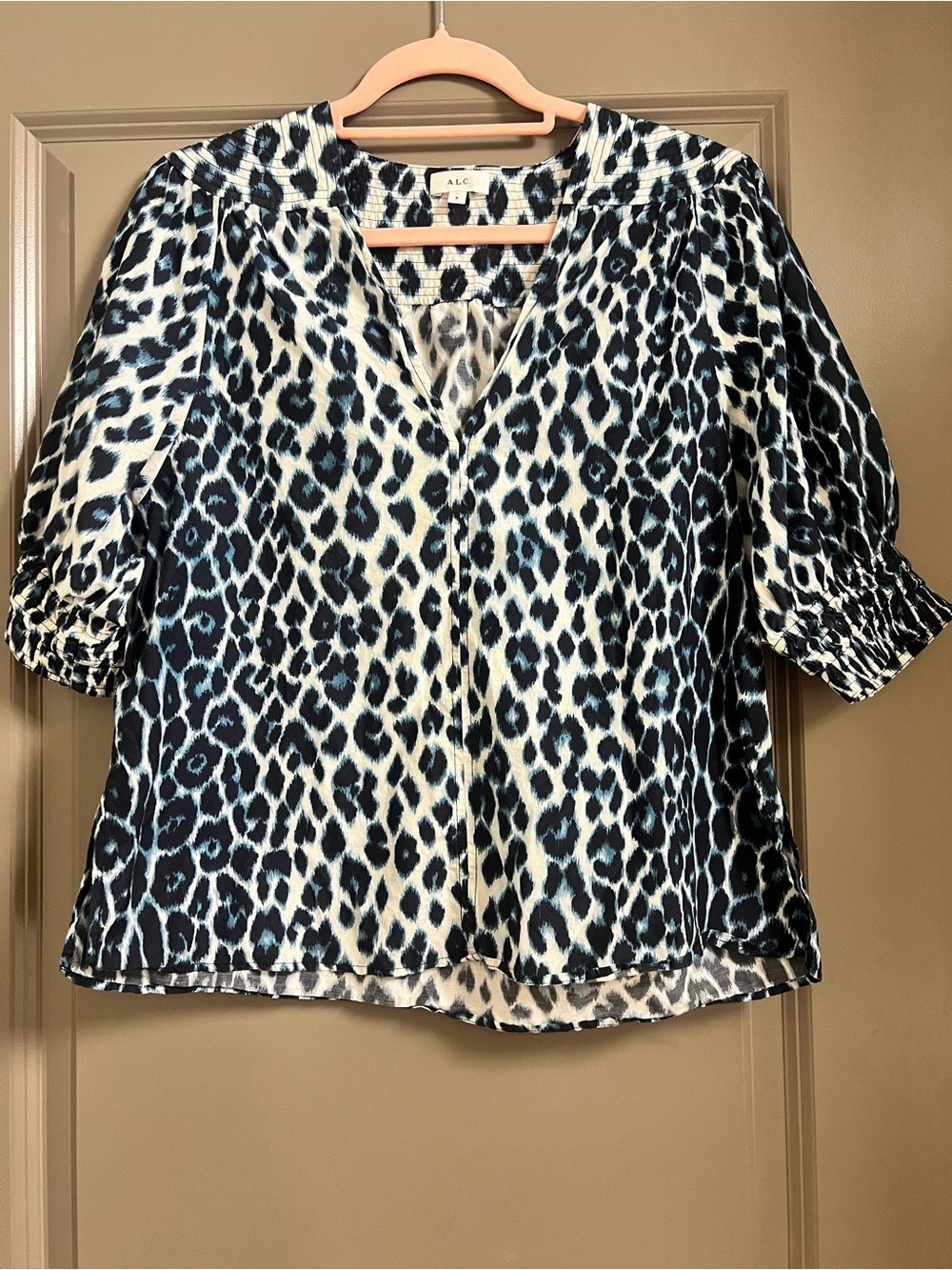 A.L.C. Puff Sleeve Top Leopard Cheetah Silk Cotton Size 8